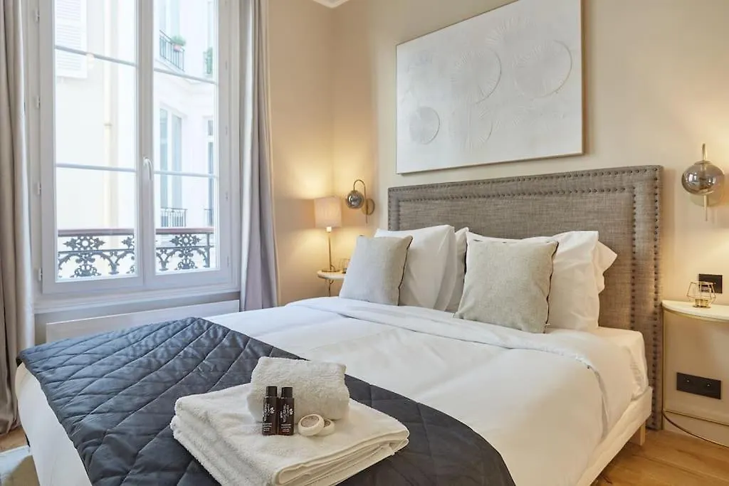 Sublim New Flat Center Of Paris Opera Madeleine Daire Fransa