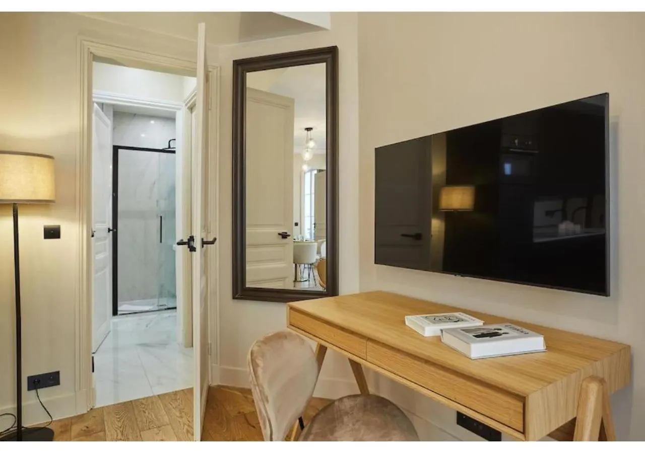 Sublim New Flat Center Of Paris Opera Madeleine Apartment
